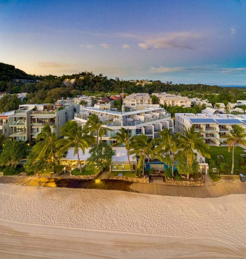 On The Beach Noosa Resort מראה חיצוני תמונה